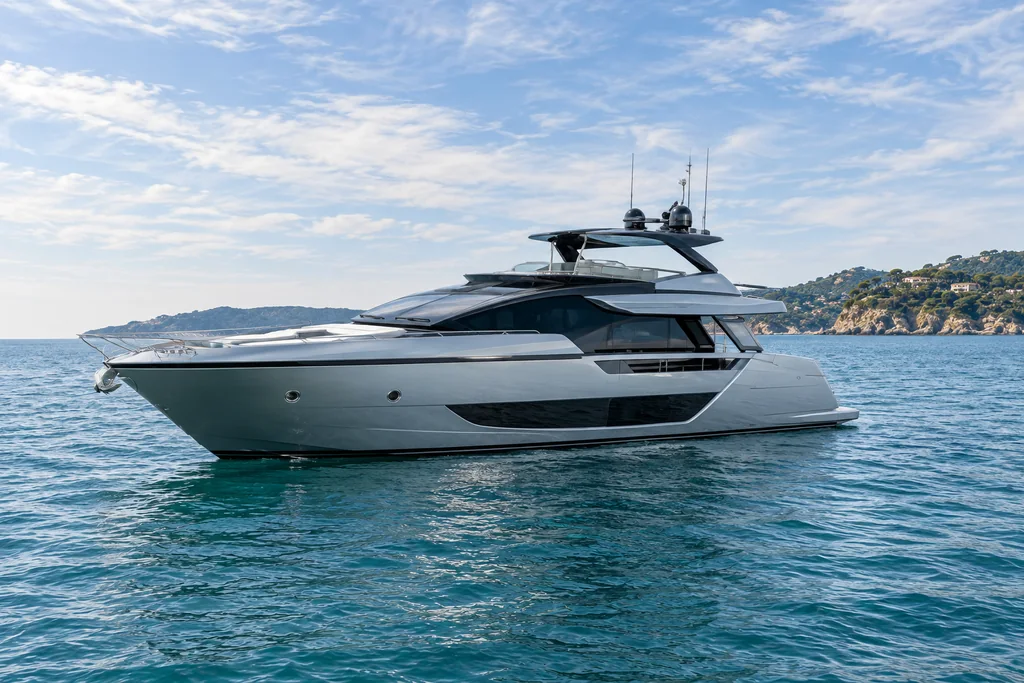 Riva 82 Diva model in the Gulf of Saint-Tropez